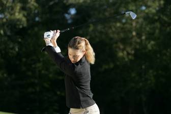 Left-arm extended on backswing